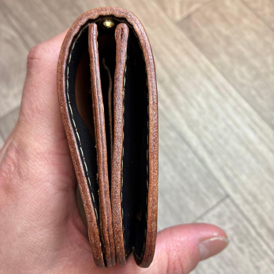 【茶芯ブラック】ミドルトラッカーウォレット　真鍮　お札を折らずに収納　タイプB