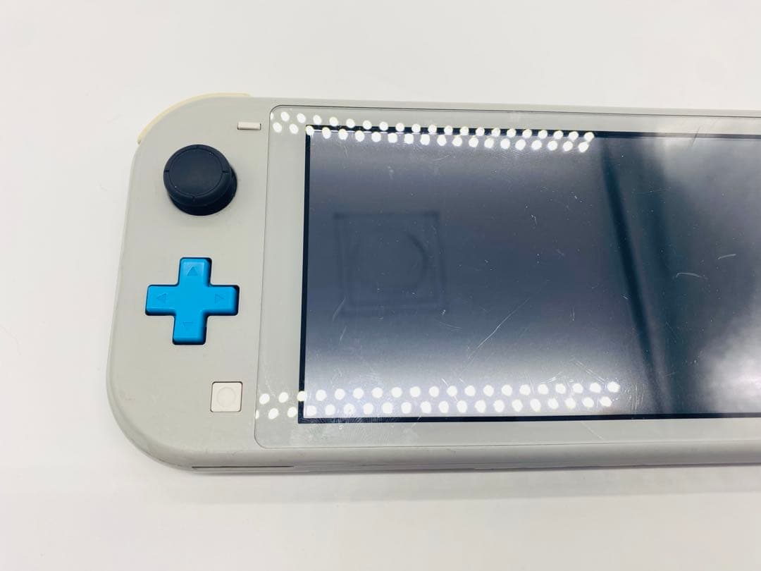 Nintendo Switch Lite　ザシアン・ザマゼンタ ①