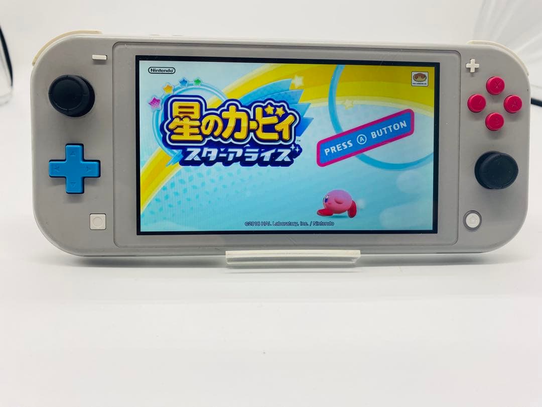 Nintendo Switch Lite　ザシアン・ザマゼンタ ①