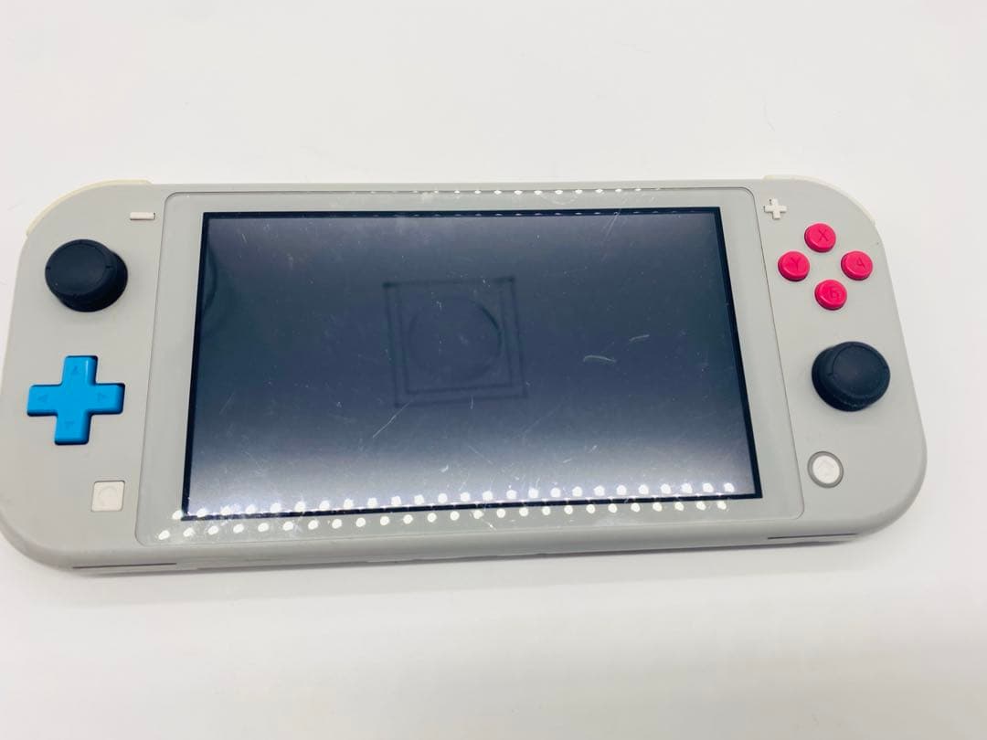 Nintendo Switch Lite　ザシアン・ザマゼンタ ①