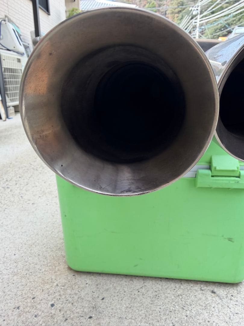 マグナフローマフラー