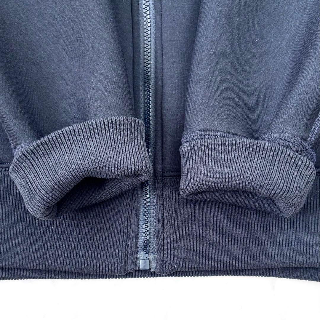 ダブルスタンダードクロージングESSENTIALダンボールロゴジップフーディー