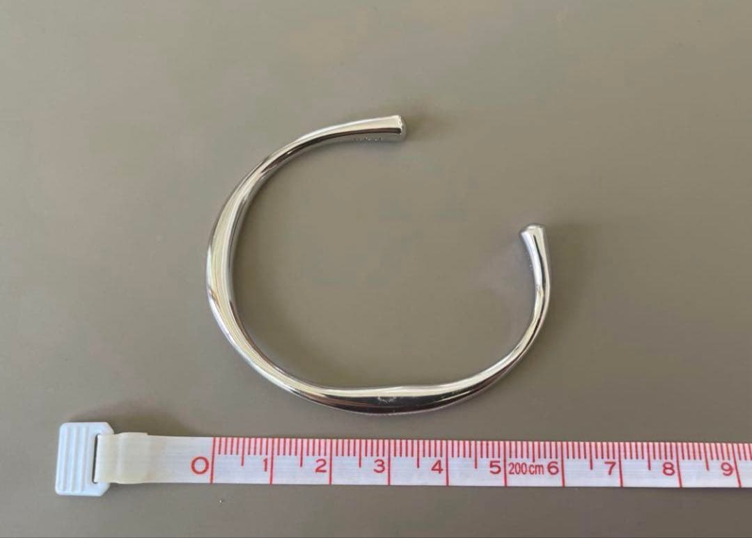 【最終値下げ】WOJE(ヲジェ) シルバーバングルHorn (SV925)