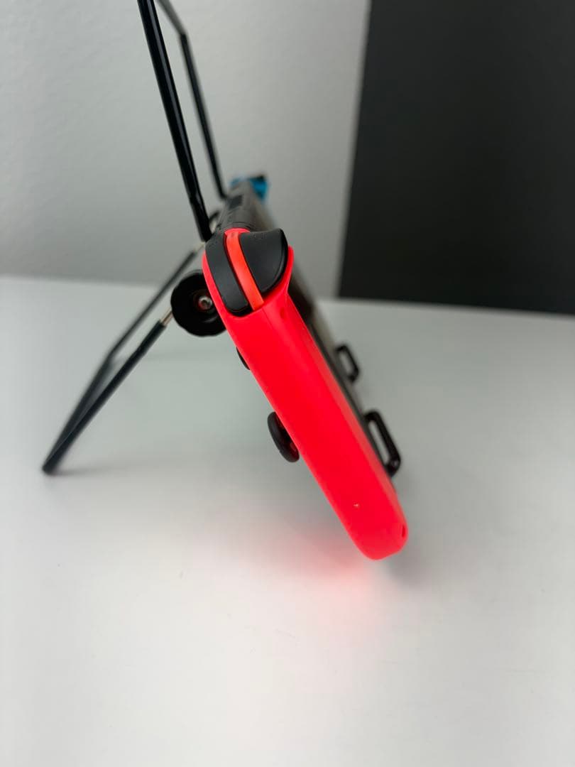 NintendoSwitch 本体　美品　ネオン