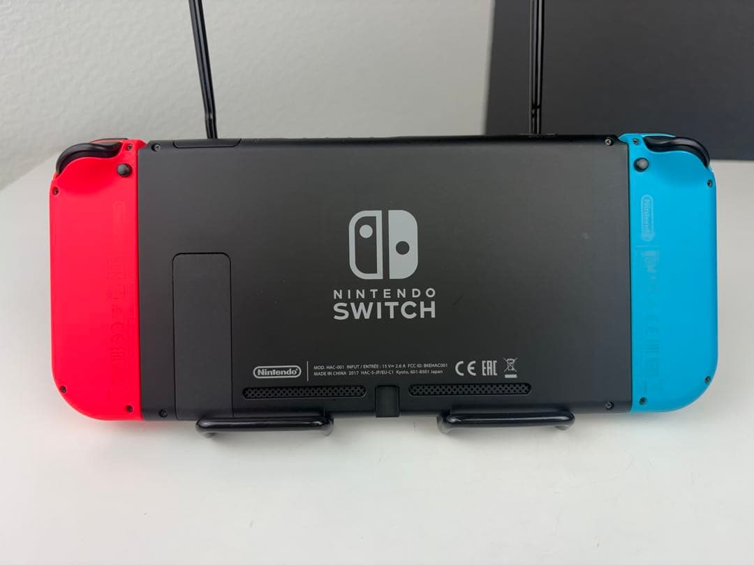 NintendoSwitch 本体　美品　ネオン