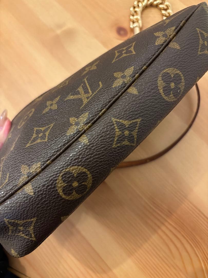 Louis Vuitton モノグラム ポシェットアクセソワール　COACH