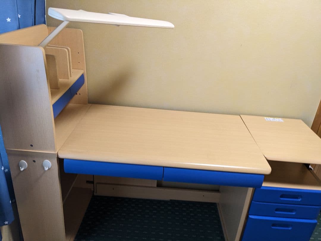 引き取り、ニトリ学習机
