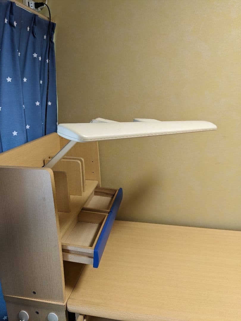 引き取り、ニトリ学習机