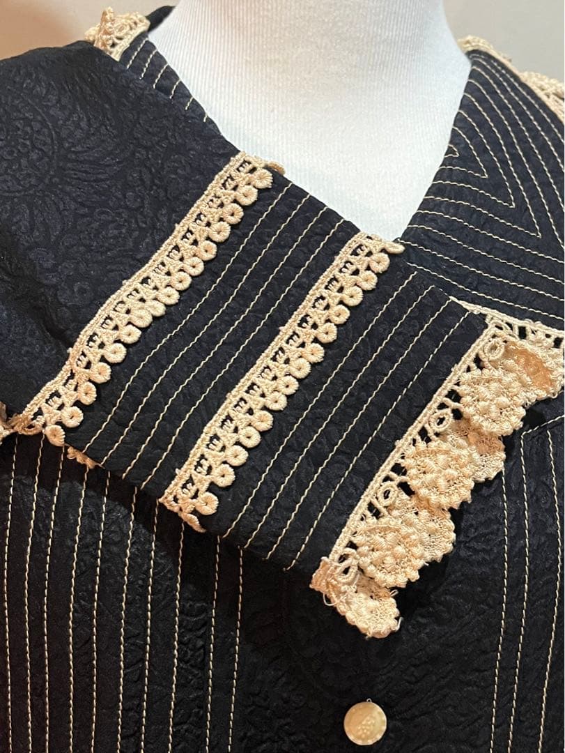 ANNA SUI 黒のレース付き長袖ワンピース　お値下げしました