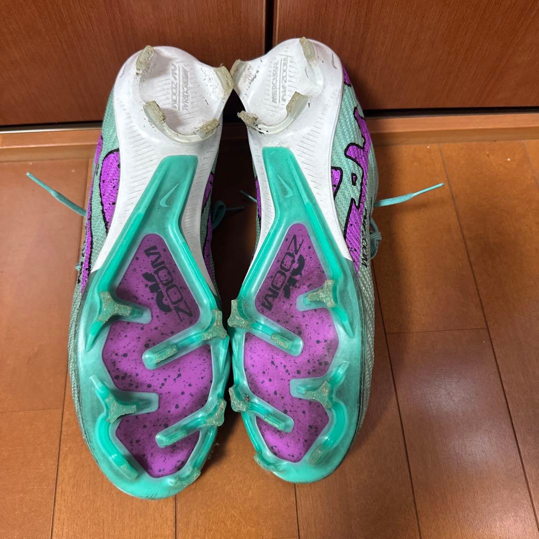 Nike Mercurial スパイクシューズ