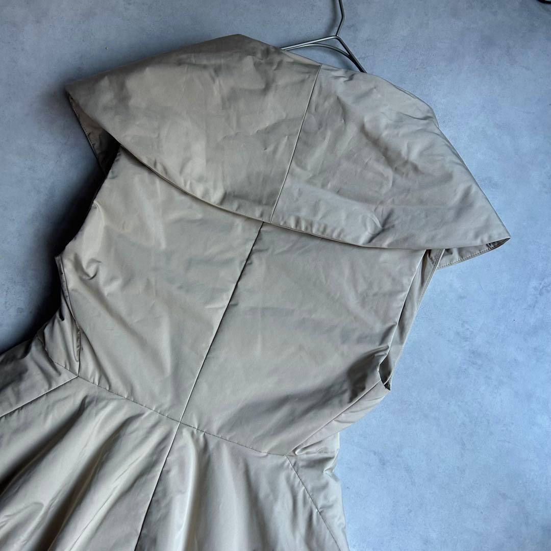 美品✨フォクシー ラッフルシェイプ ロングジレ 中綿 女優襟 ベージュ コート