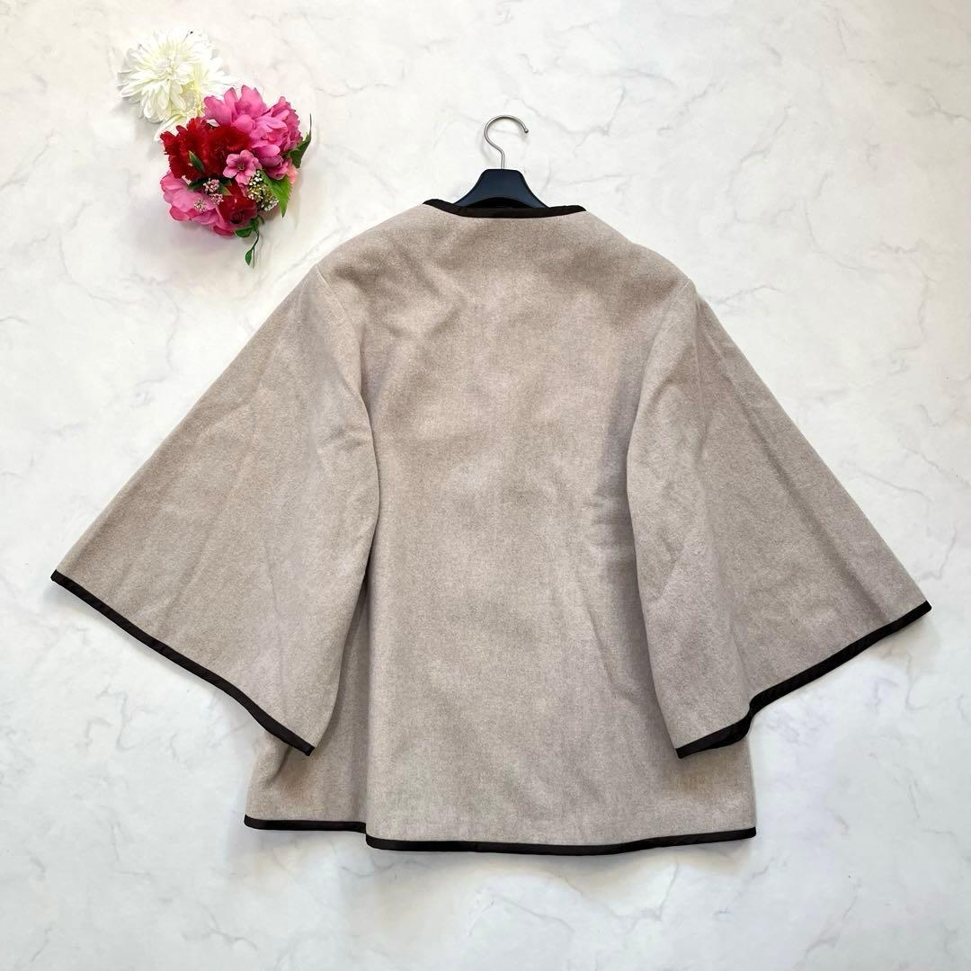 極美品☆Rene ルネ　ケープコート　ポンチョ風　刺繍ボタン　36