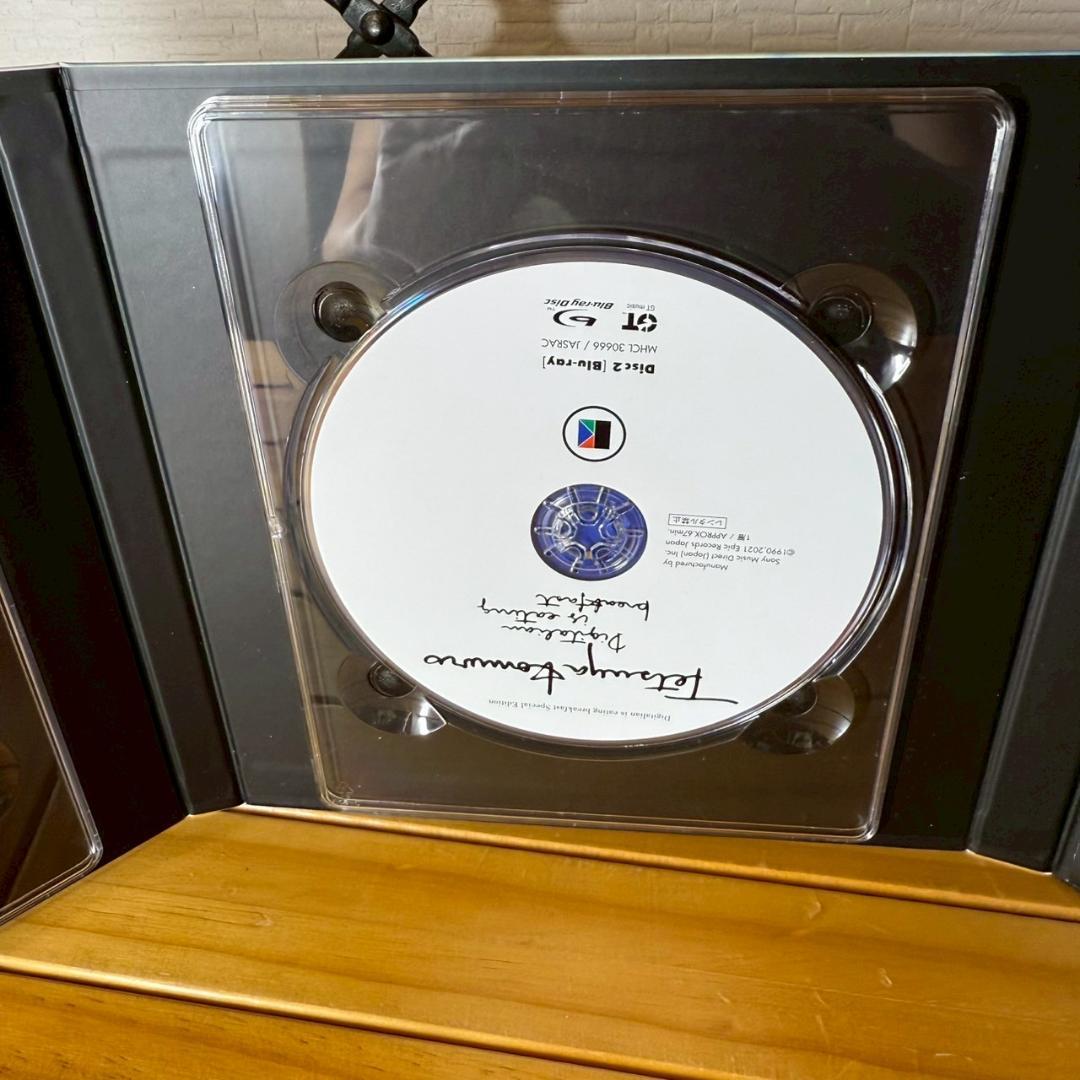 小室哲哉 Digitalian is eating breakfast