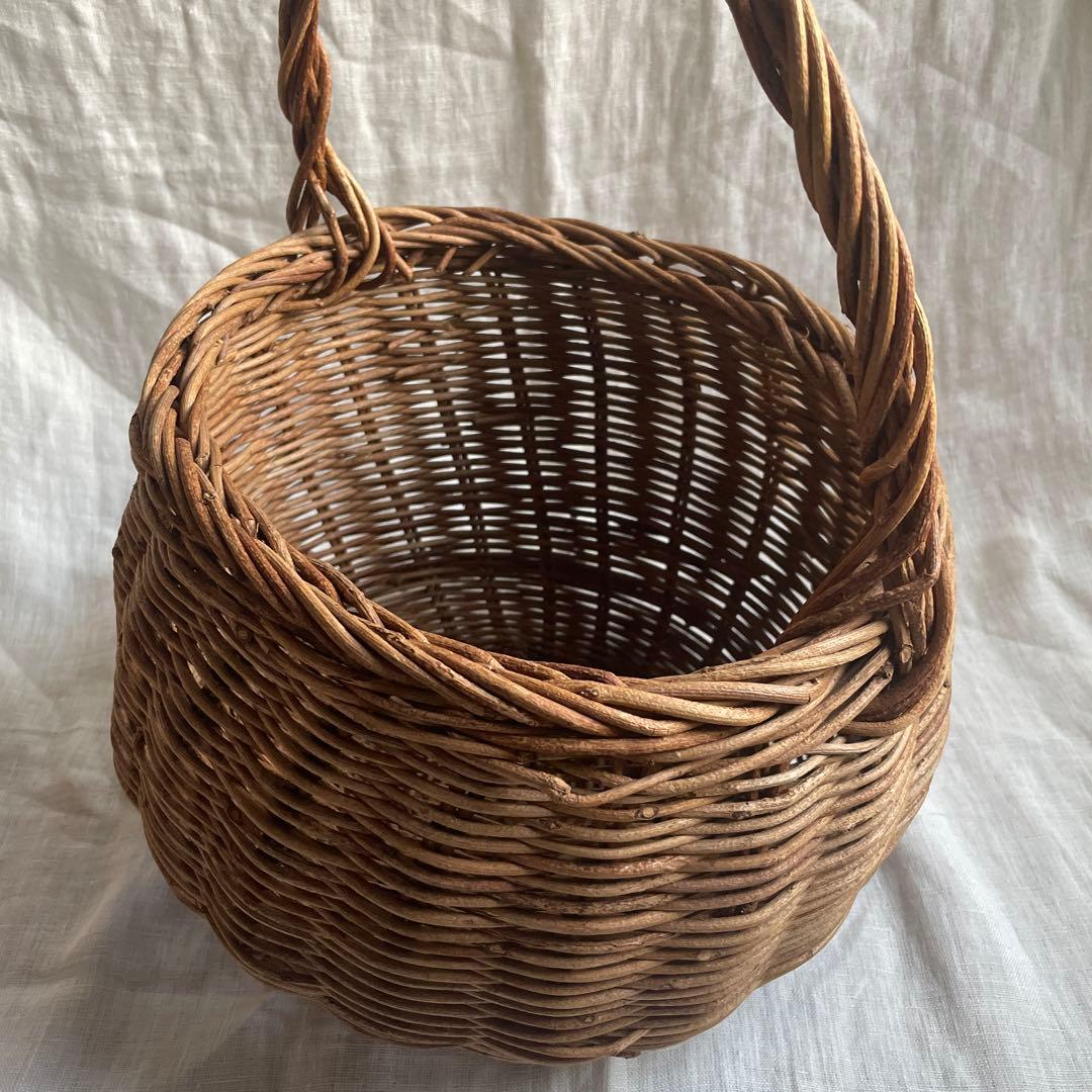 あけび　持ち手つきかご　あけびかご　古道具