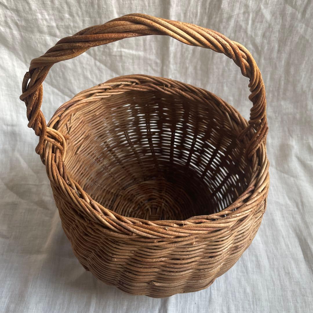 あけび　持ち手つきかご　あけびかご　古道具