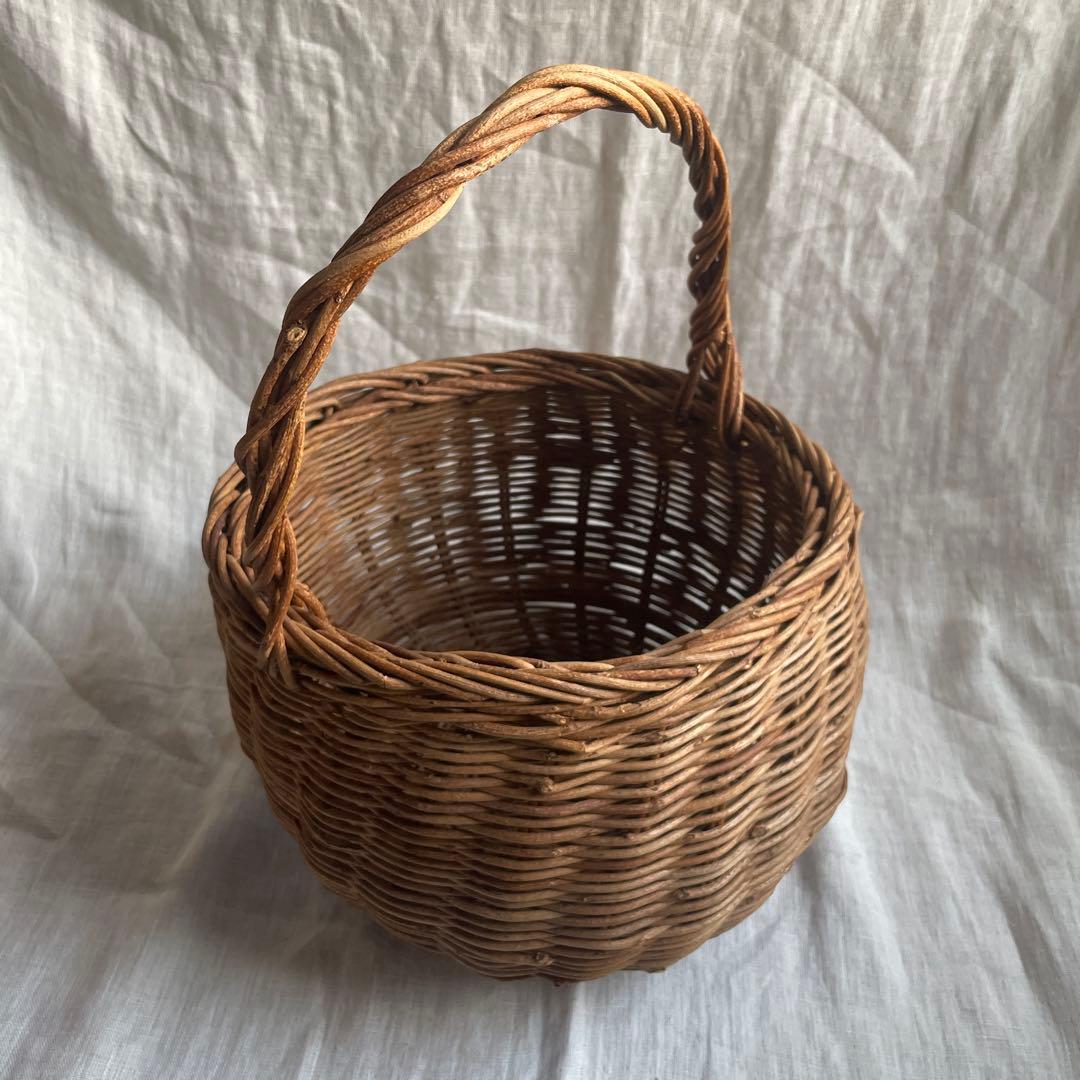 あけび　持ち手つきかご　あけびかご　古道具
