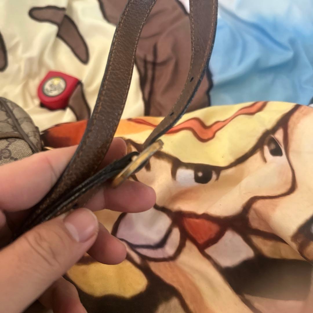 Gucci GGキャンバス ショルダーバッグ 最終値段