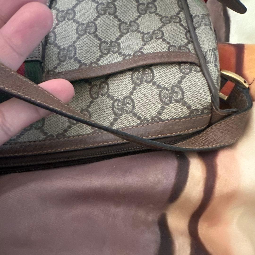 Gucci GGキャンバス ショルダーバッグ 最終値段
