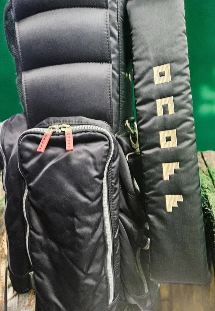 送料無料/美品　onoff ゴルフバッグ・キャディバッグ ブラック