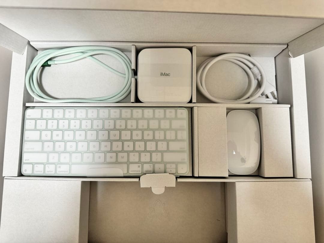 iMac (2024) M4 グリーン