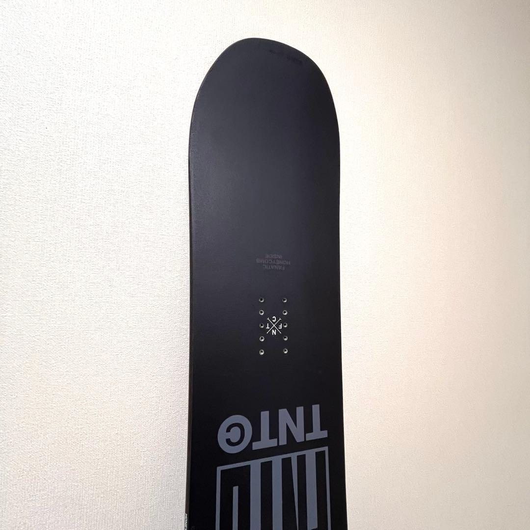 スノーボード FNTC TNTC 153
