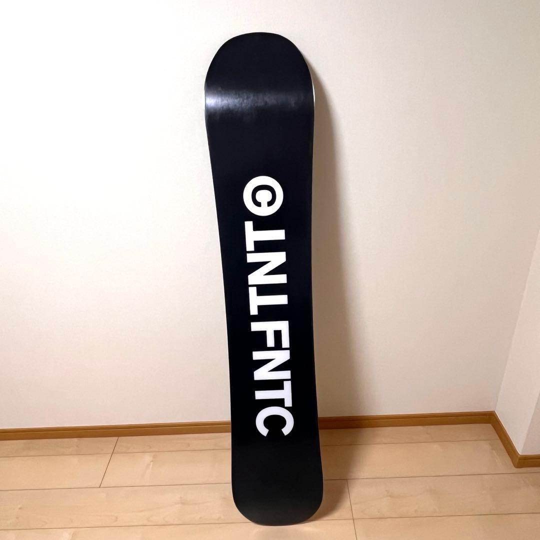 スノーボード FNTC TNTC 153