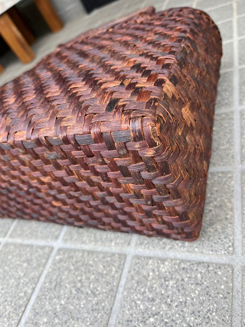 職人技A4可◆山ぶどう 山葡萄 かごバッグ◆幅35㎝、高さ27㎝、マチ14.5㎝