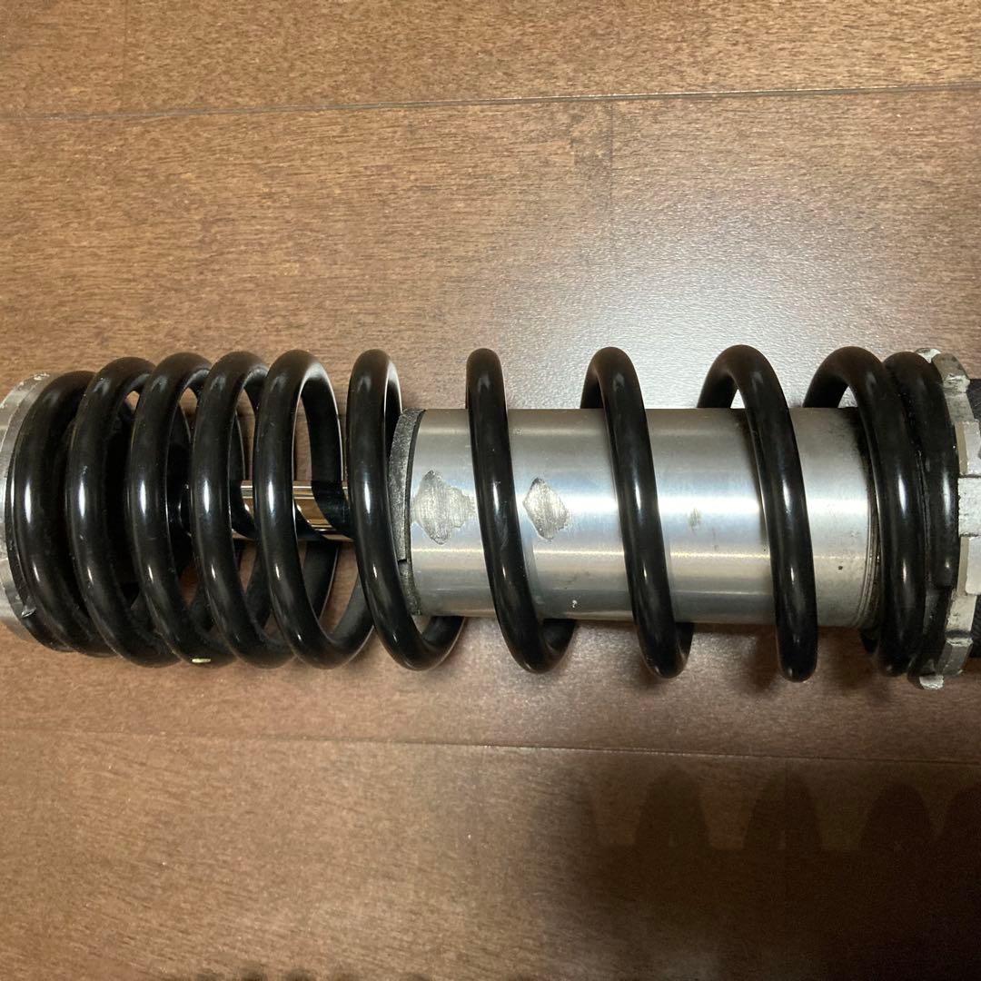 sr400 カヤバ KGS325　リアサスペンションSR400・500／W650