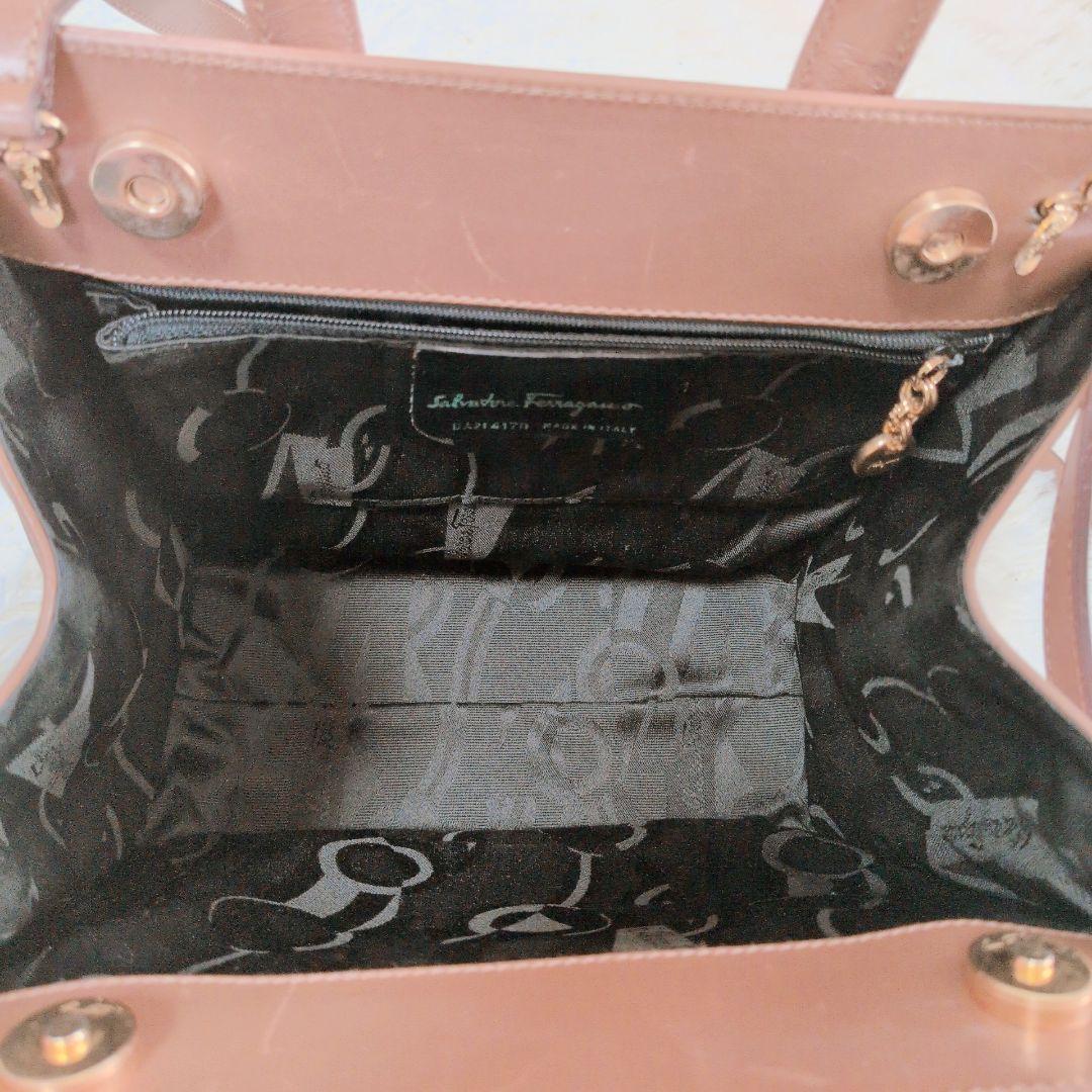 SalvatoreFerragamo ヴァラリボン 2WAY ショルダーバッグ