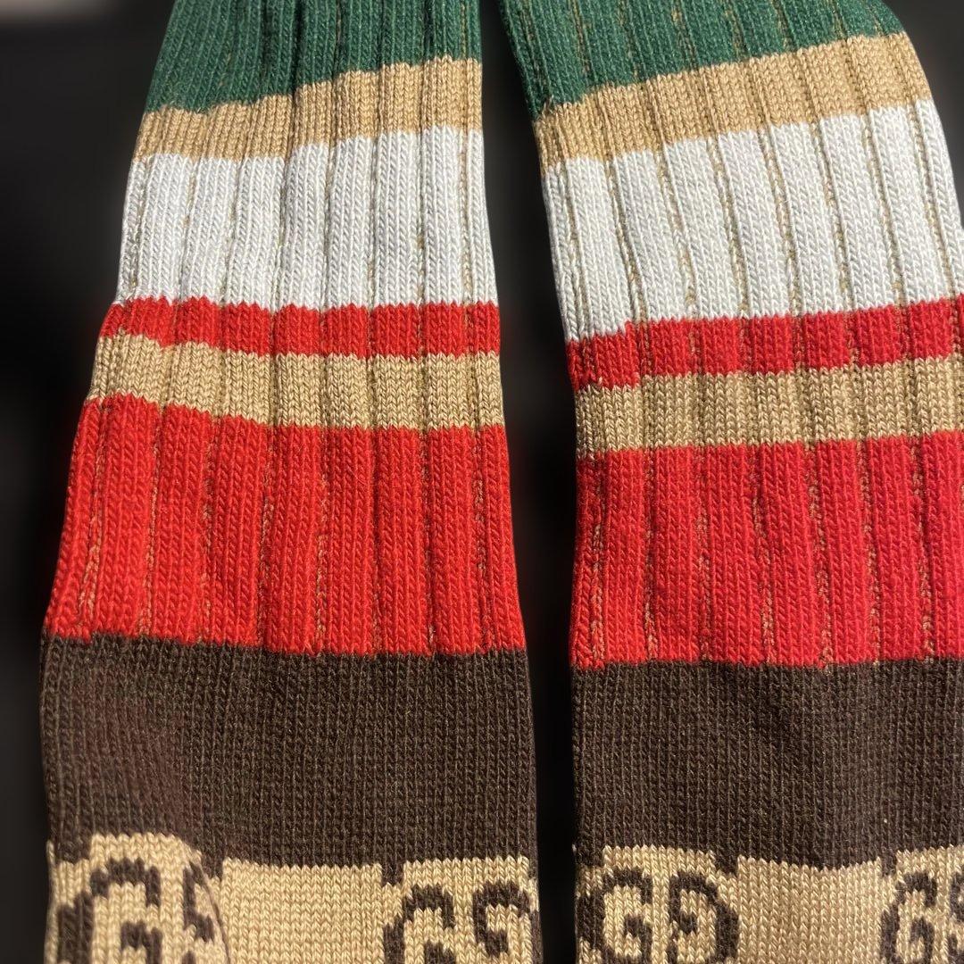 GUCCI ハイソックス　GUCCIらしい配色　 暖かさ最高！