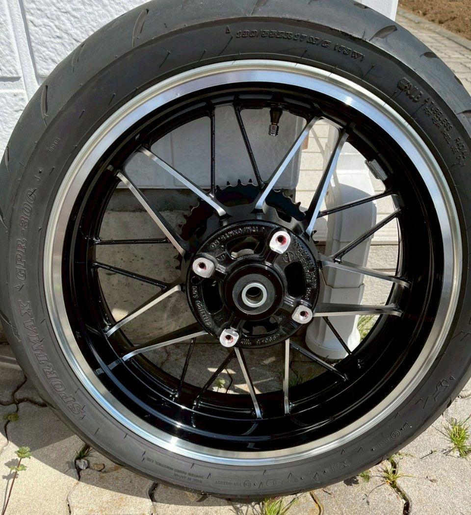 Z900RS　純正タイヤホイール前後セット　CR-1コート施工