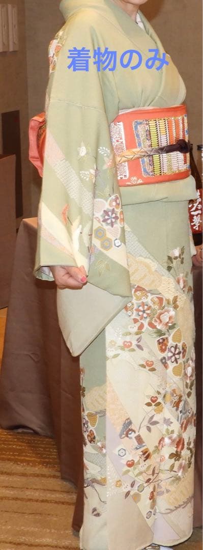 リクエスト価格に変更済み　蘇州刺繍スワトウ刺繍訪問着宝尽くし橘正絹　裄丈69cm