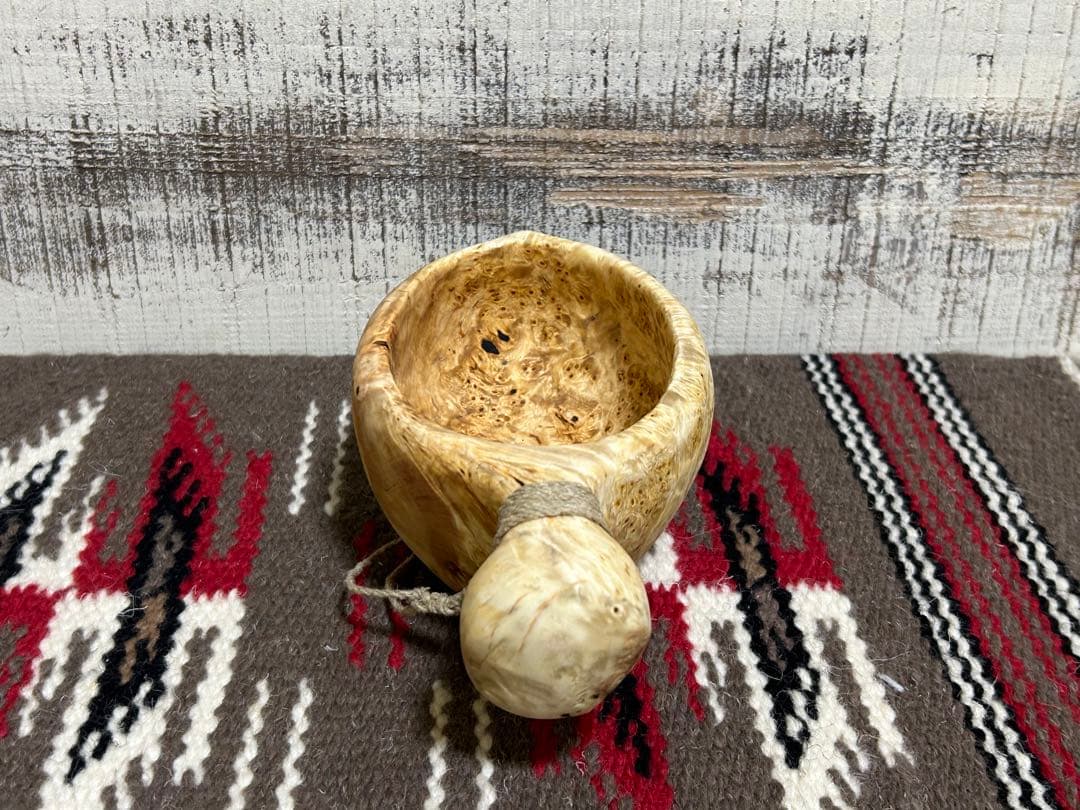 白樺　コブ　瘤　ククサ　　一点もの　ソロキャン