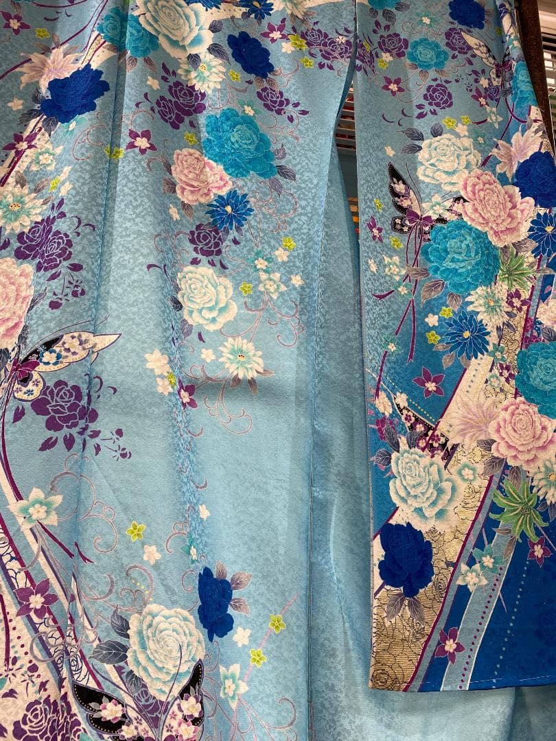 新春セール12日迄特別価格！ 新品 新柄　仮絵羽未仕立て　金彩　振袖　リメイク