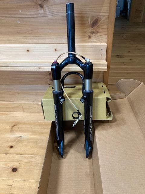 MANITOU SKAREB platinum spv it 100 26インチ