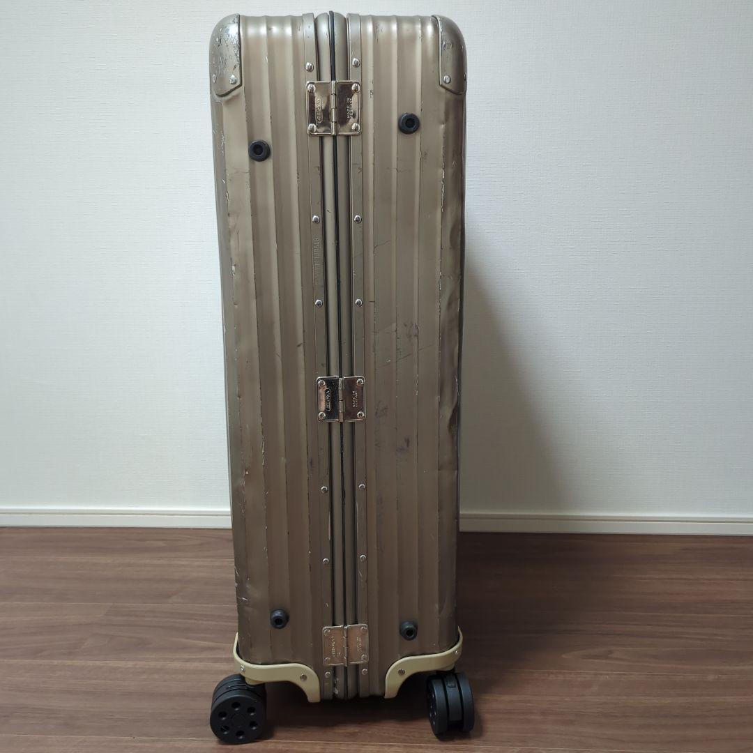 RIMOWA TOPAS TITANIUM MW77 （1週間〜サイズ）