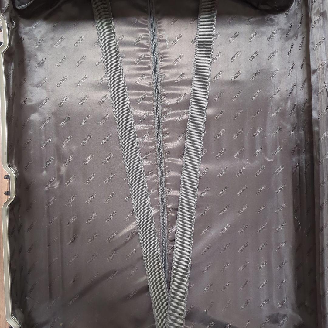 RIMOWA TOPAS TITANIUM MW77 （1週間〜サイズ）