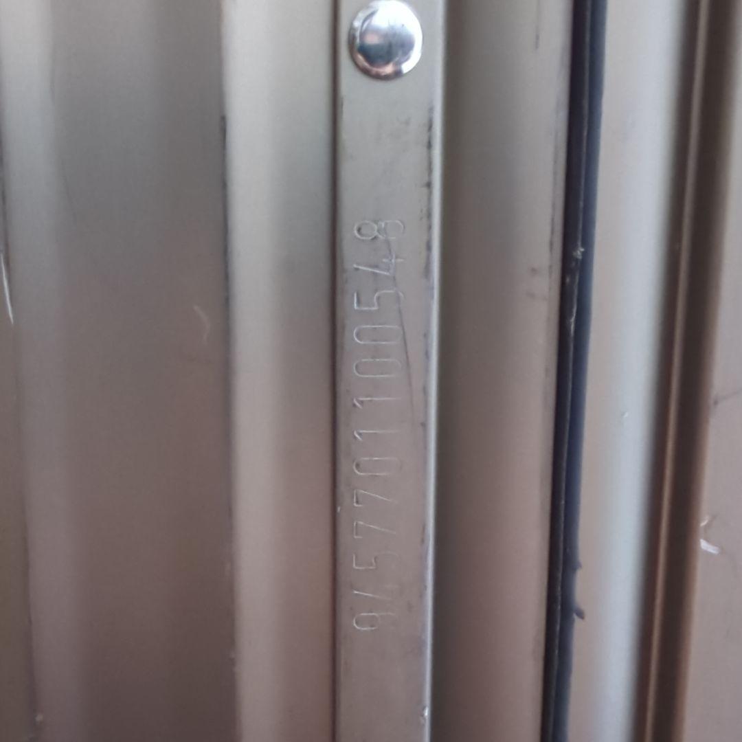 RIMOWA TOPAS TITANIUM MW77 （1週間〜サイズ）