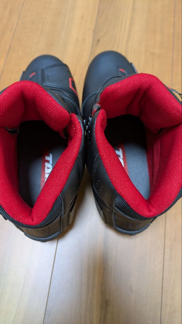 RSタイチdrymaster BOA ライディングシューズブラック/レッド