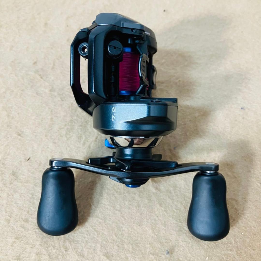 美品 SHIMANO SLX DC 70HG 04179 シマノ ベイトリール