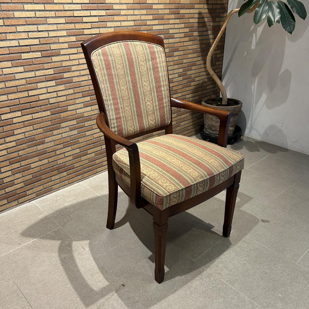 tetem様用♥マルニ木工　地中海シリーズ　肘掛付き　ダイニングチェア　2脚