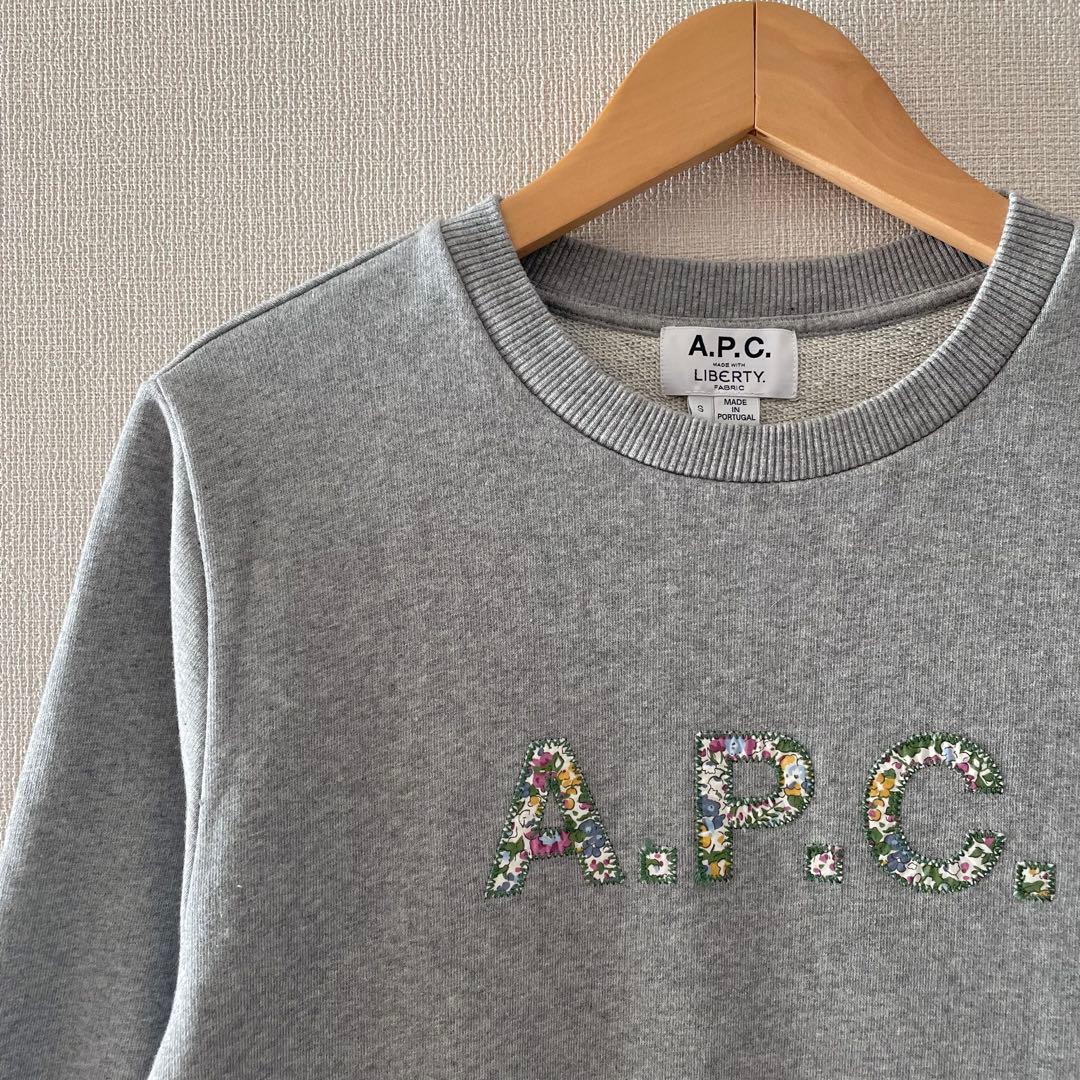 【専用】A.P.C.× LIBERTYロゴスウェット apcアーペーセーリバティ