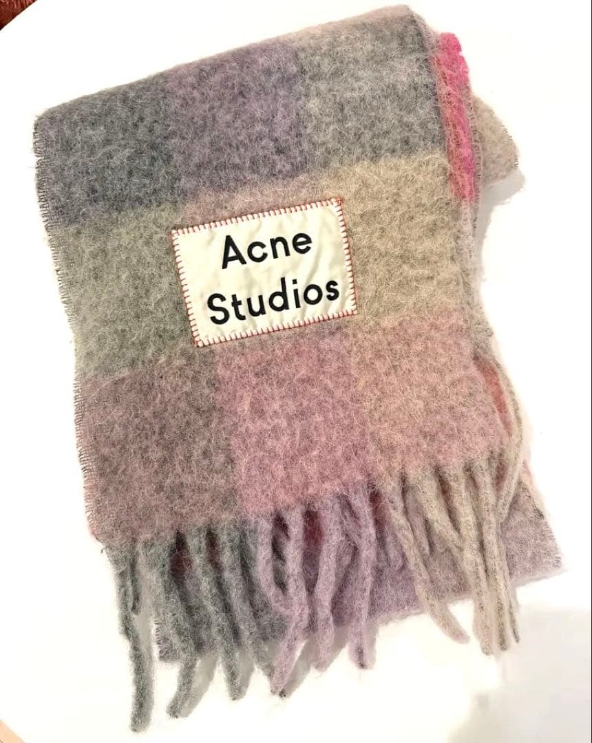 さくらさん専用 Acne Studios マフラー ピンク アクネ