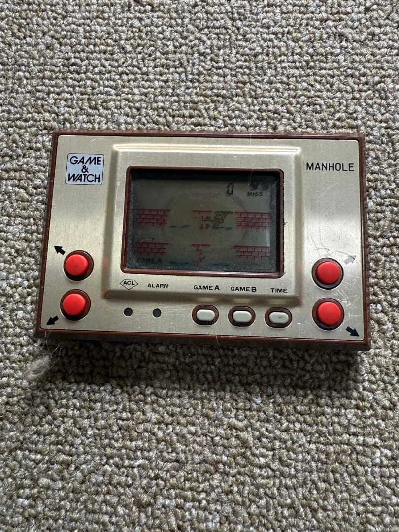 昭和レトロゲーム&ウォッチ マンホール