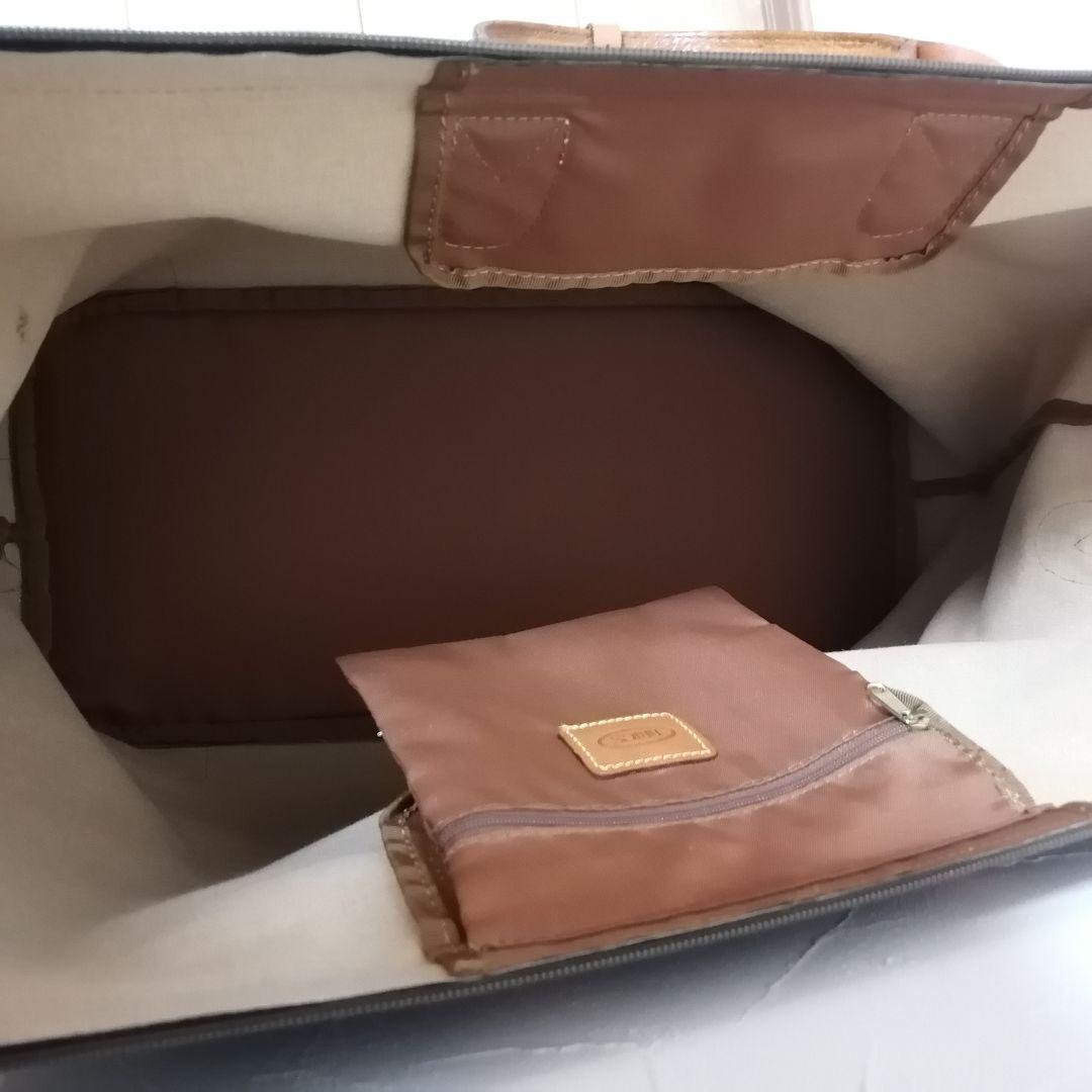 BRIC'Sブリックス　レザーボストンバッグ　イタリア　大容量　シボ革