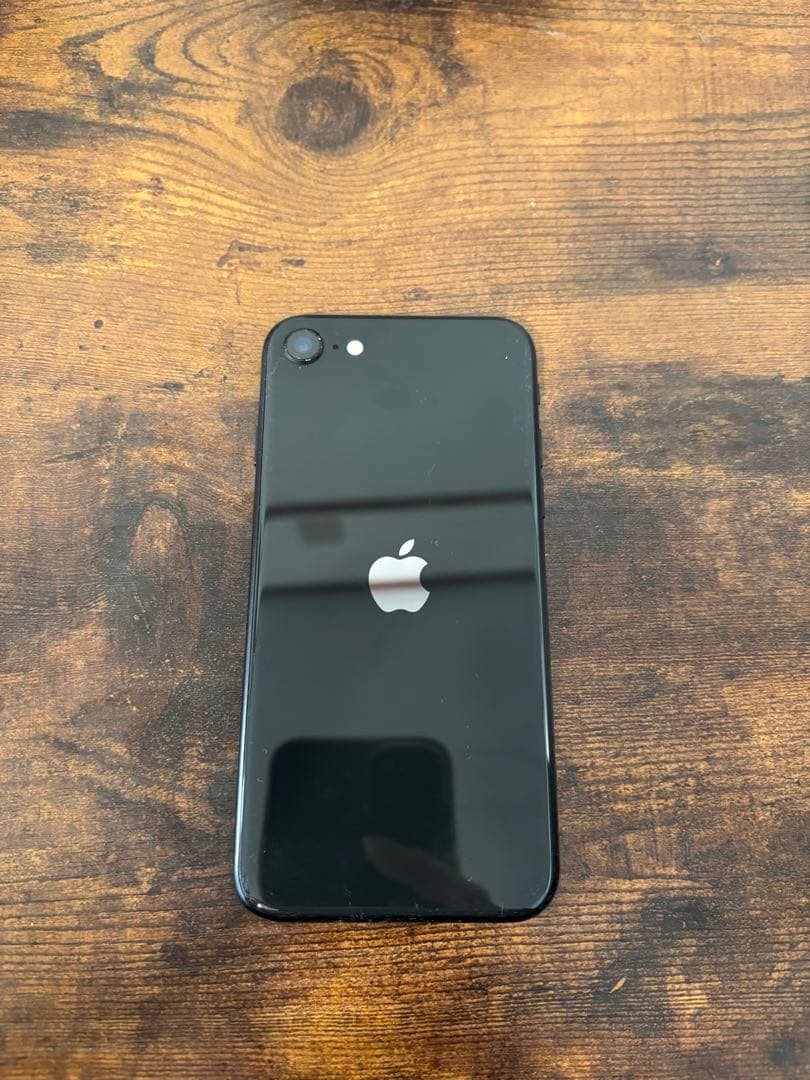 iPhone se第二世代　64GB