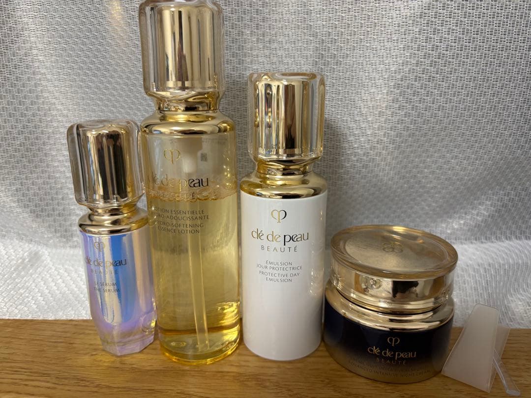 クレ・ド・ポ・ボーテ 本体4点セット