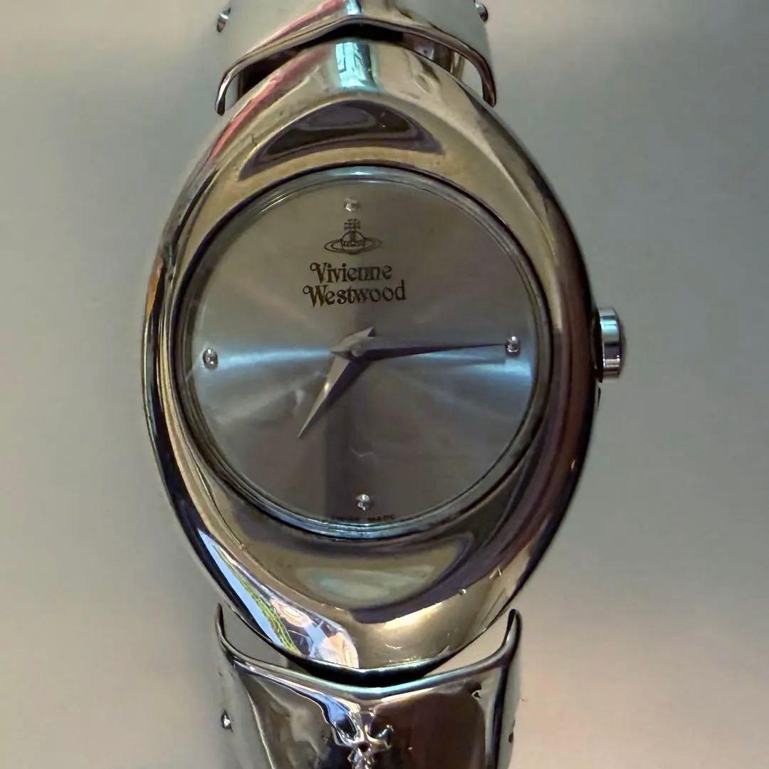 N*K様 ヴィヴィアン Westwood 廃盤 アーマーウォッチ Silver9
