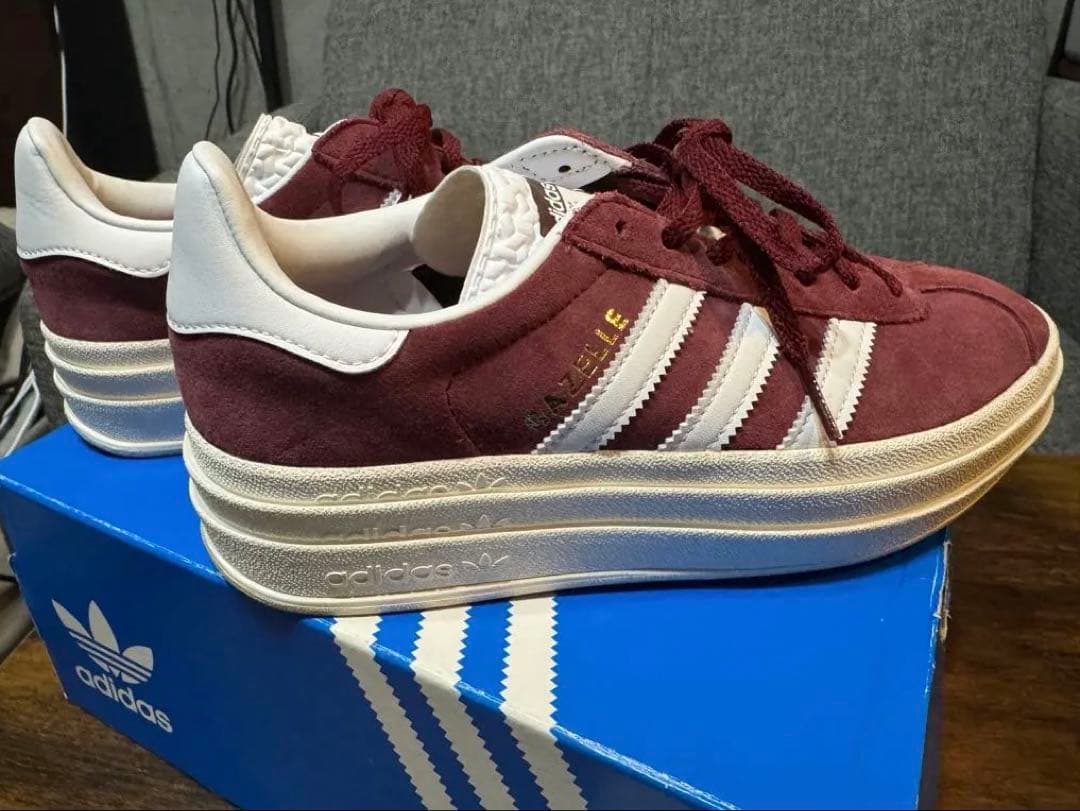 【美品】adidas GAZELLE BOLD HQ6892 スニーカー