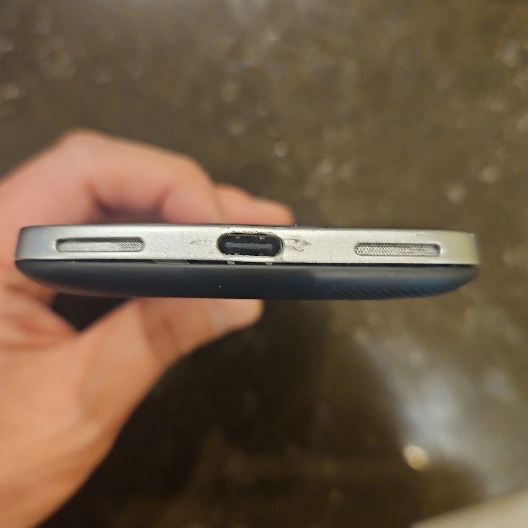 BlackBerry-Q25 zinwa Android14 ブラックケース付